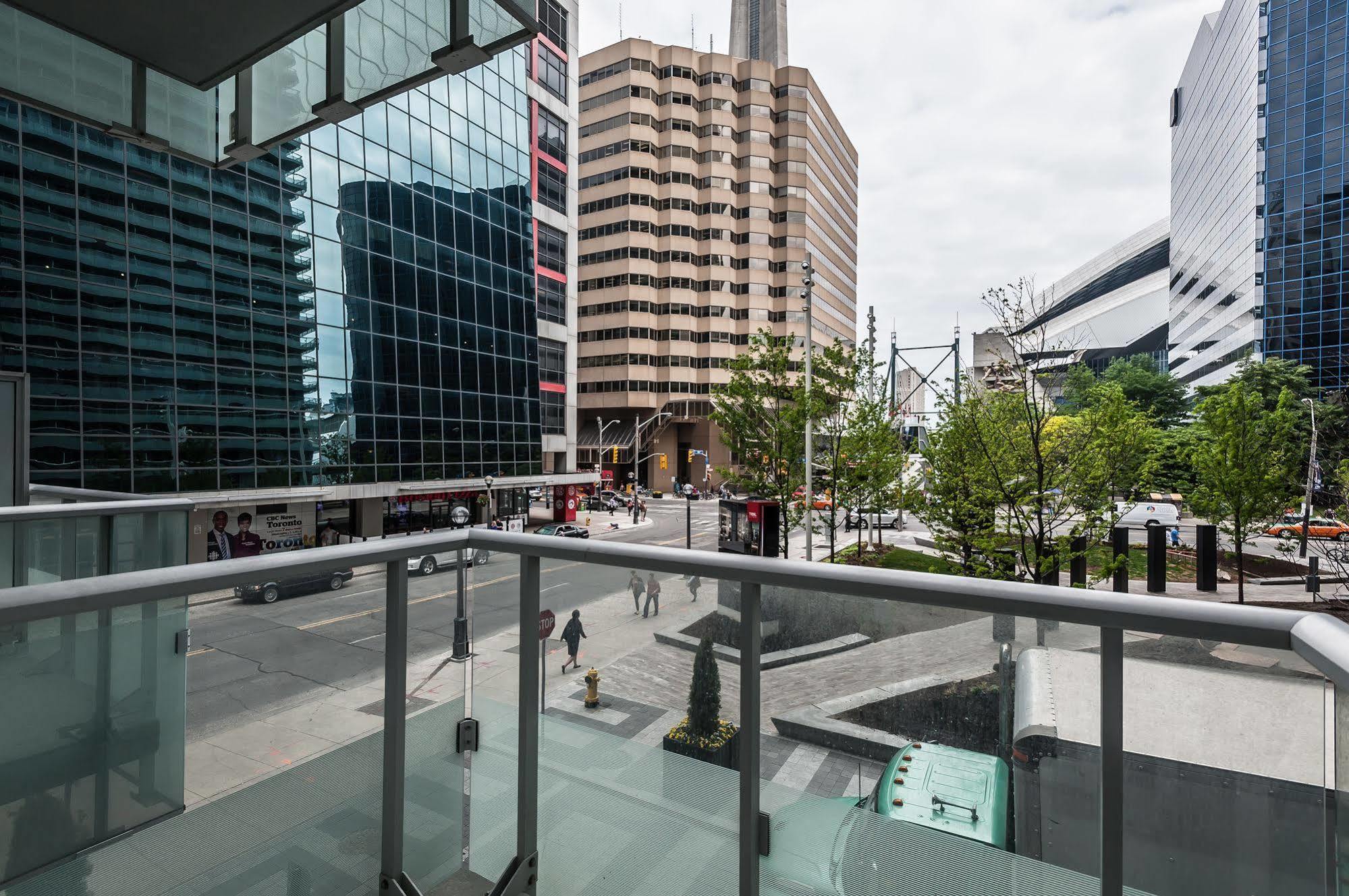 Life Suites Loft - Cn Tower Toronto Ngoại thất bức ảnh